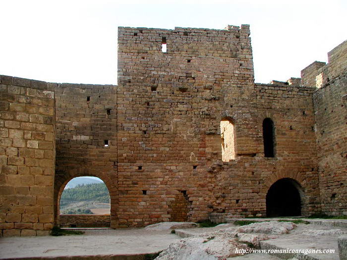 TORRE NORTE Y ACCESO A TERRAZA